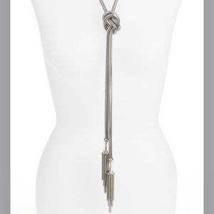 Kendra Scott - RARE McKayla necklace